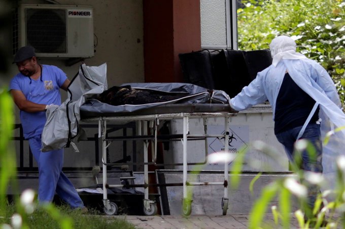 Perícia identifica 39 mortos de massacre de Manaus