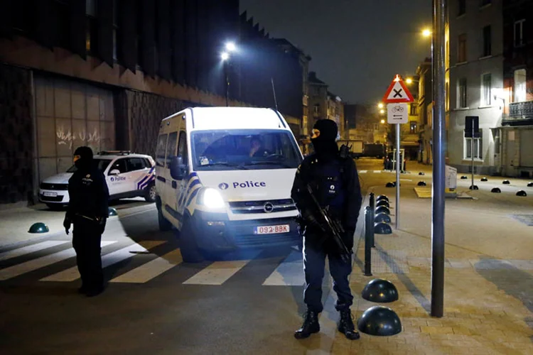 Bruxelas: a porta-voz da loja recusou dar detalhes sobre o pacote, mas afirmou que a polícia está no local para analisá-lo (Reuters)