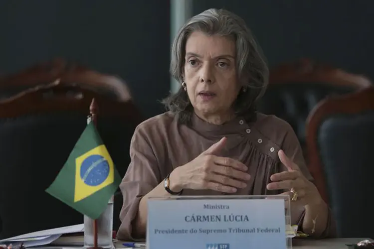 Cármen Lúcia: "O sistema brasileiro precisa mesmo ser repensado, não tenho dúvida nenhuma", afirmou a presidente do STF (foto/Agência Brasil)