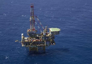 "Com menos riscos e mais barata que a Petrobras": por que a Ryo Asset prefere esta petrolífera
