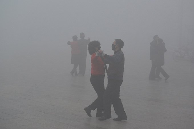 Pequim cria "polícia do ar" — e nem o churrasquinho escapa