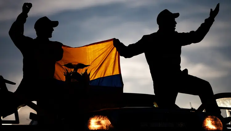 Equador: "Uma ameaça de bomba na Assembleia do Equador (Parlamento)' (foto/Getty Images)