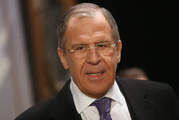 Sergei Lavrov: "vocês deveriam saber que não interferimos nas questões domésticas de outros países" (Sean Gallup/Reuters)