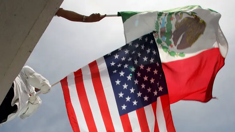 Bandeira do México e EUA (Getty Images/Getty Images)
