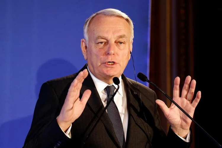 Jean-Marc Ayrault: "não haverá seleção do que for conveniente. Mas não é sobre punir o Reino Unido. Esta não é a posição da França" (Charles Platiau/Reuters)