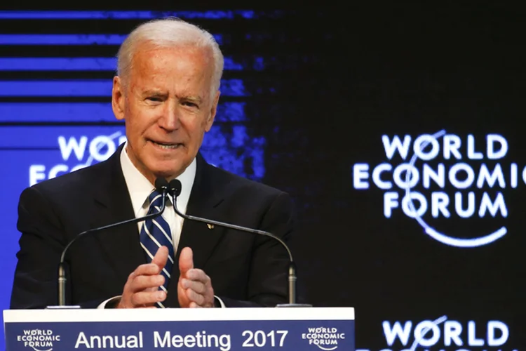 Joe Biden: "com muitos países na Europa prestes a realizar eleições neste ano, devemos esperar novas tentativas da Rússia de se intrometer no processo democrático" (Ruben Sprich/Reuters)