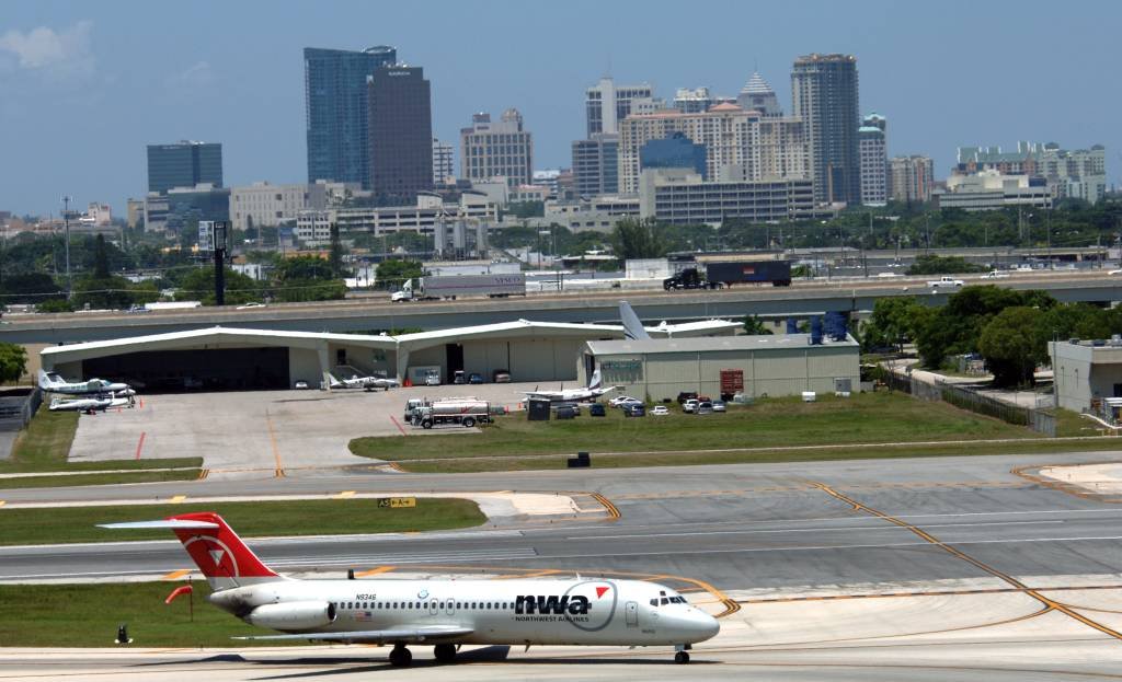 Tiroteio no aeroporto de Fort Lauderdale deixa cinco mortos