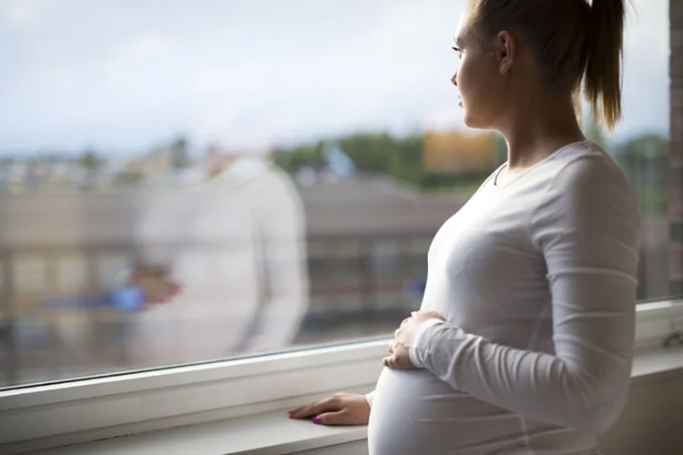 Ácido Fólico: mulheres grávidas ou que planejam ter filhos devem se atentar para a dosagem correta na hora da suplementação (kjekol/Thinkstock)