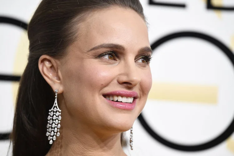 Natalie Portman: "comparado a homens, em muitas profissões, mulheres ganham 80 centavos em relação a 1 dólar" (Getty Images)