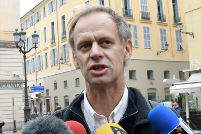 Justiça francesa absolve professor que ajudou migrantes ilegais