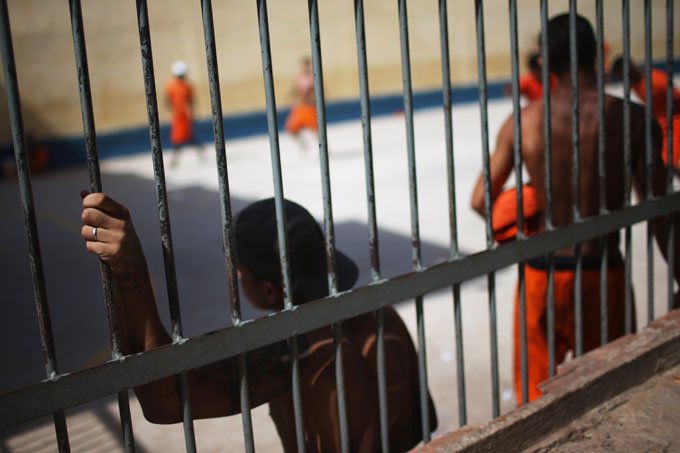 ONU: impunidade por tortura nas prisões é regra no Brasil