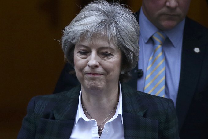 May não quer que Parlamento altere lei do Brexit, diz porta-voz