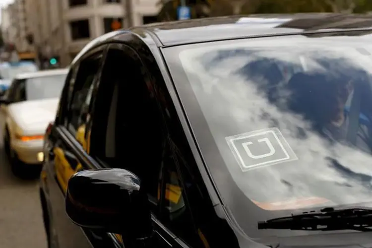 Uber: consumidores que se sentirem prejudicados pelo serviço devem procurar o Procon, nos seus meios de atendimento (Robert Galbraith/Files/Reuters)