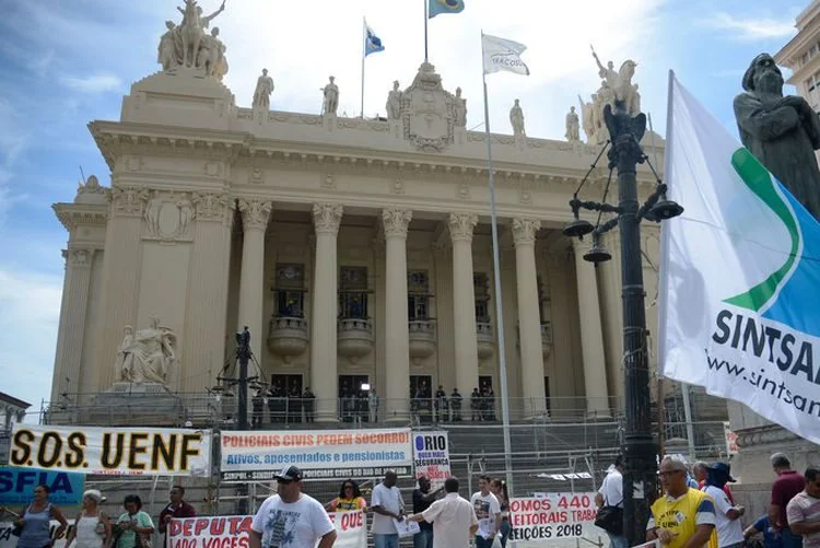 Alerj: foram identificadas movimentações financeiras atípicas de servidores (foto/Agência Brasil)