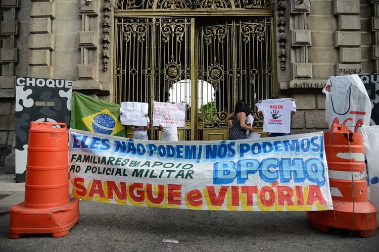 PM: no Rio, as manifestações tiveram início de madrugada em quartéis da Zona Norte, do Centro e do bairro de Campo Grande (Tomaz Silva/Agência Brasil)