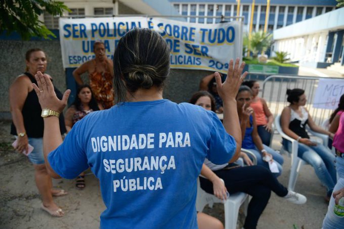 Rio: comando da PM convoca mulheres de policiais para reunião