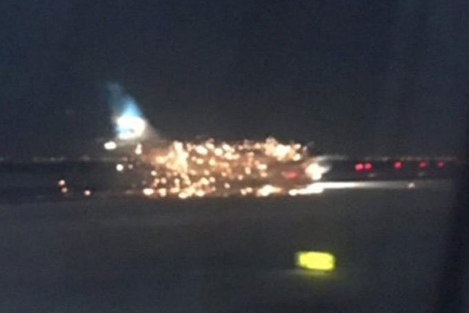 Motor de avião argentino explode em aeroporto de Nova York