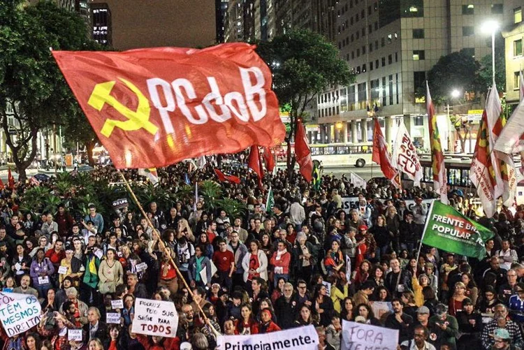 PCdoB: deputados pedem suspensão ou anulação da votação (Facebook/Reprodução)