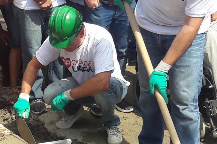 Sem recursos, regionais de Doria dizem "fingir que trabalham"