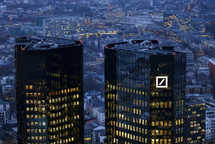 DB: o banco ainda terá de melhorar os controles internos contra a lavagem de dinheiro (Kai Pfaffenbach/Reuters)