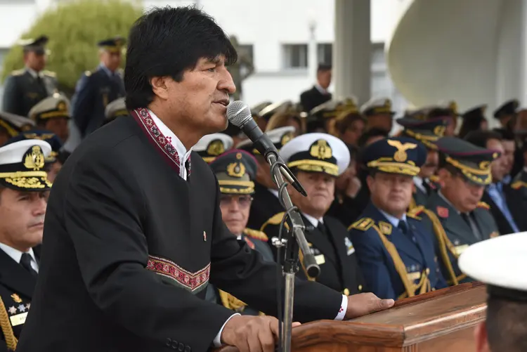 Evo Morales: "Em nome do povo boliviano, expresso condolências a Lula pelo falecimento de sua esposa. Hoje e sempre contigo, força!" (Enzo De Luca/Reuters)