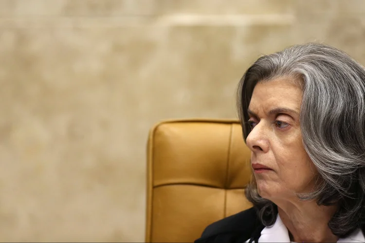 STF: Cármen Lúcia pautou votação sobre foro privilegiado, que pode afetar o andamento dos inquéritos (Adriano Machado/Reuters)