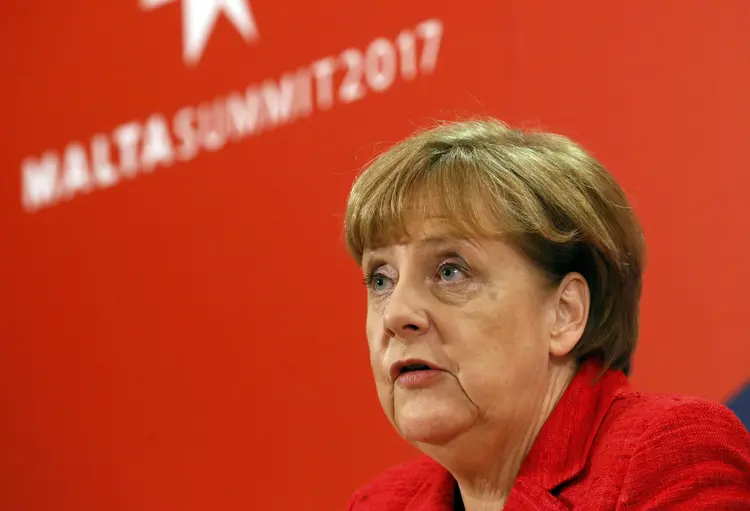 Merkel: "Haverá questões que possamos fazer juntos (com os EUA) por nossos interesses comuns e haverá também tarefas que no futuro teremos que fazer mais sozinhos" (Yves Herman/Reuters)