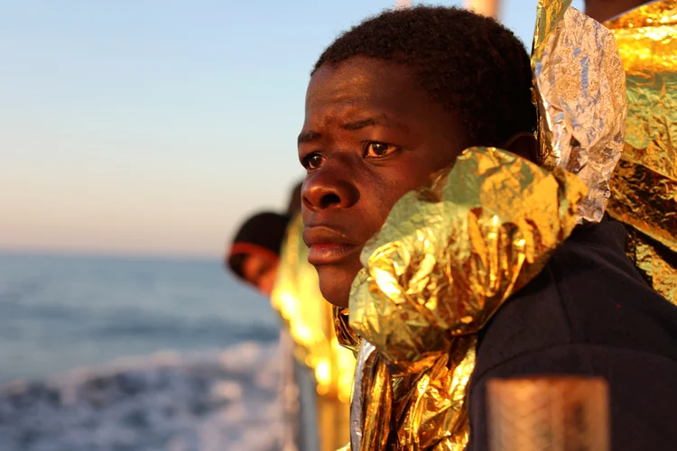 Imigrantes: Tunísia e à Argélia se tornaram novamente pontos de imigração irregular no Mediterrâneo (Giorgos Moutafis/Reuters)