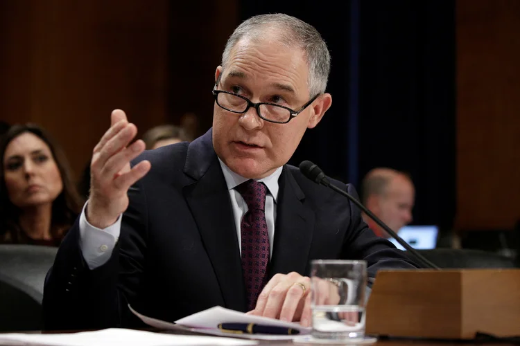 Scott Pruitt: para o diretor da agência EPA, uma renegociação de Paris é necessária (Joshua Roberts/Reuters)