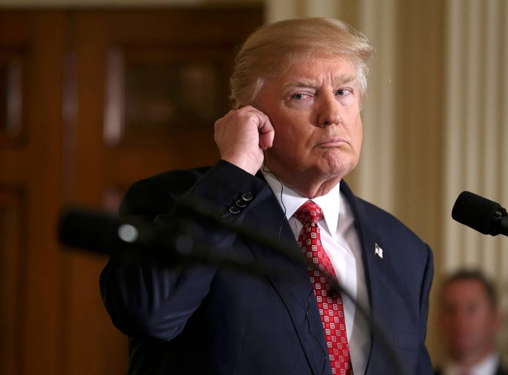 Chances de impeachment de Trump aumentam nas casas de apostas