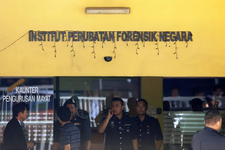 Polícia da Malásia: país acredita que as duas mulheres presas pelo assassinato foram recrutadas (Edgar Su/Reuters)