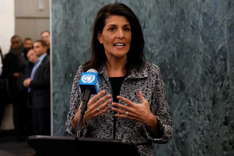 Embaixadora: o Departamento de Estado deve notificar o Congresso a cada 90 dias sobre o cumprimento iraniano do acordo nuclear (Mike Segar/Reuters)