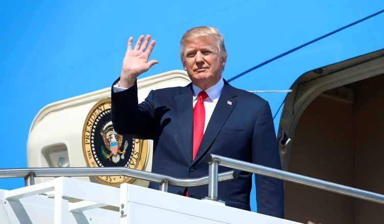 Trump argumentou que estas zonas de segurança evitariam que os Estados Unidos recebessem "dezenas de milhares de pessoas" das quais não "se sabe nada" (Kevin Lamarque/Reuters)