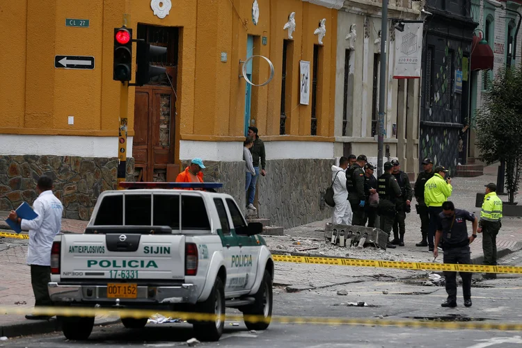 Ataque: a guerrilha assumiu um ataque que na semana passada deixou um policial morto e vários feridos em Bogotá (Jaime Saldarriaga/Reuters)