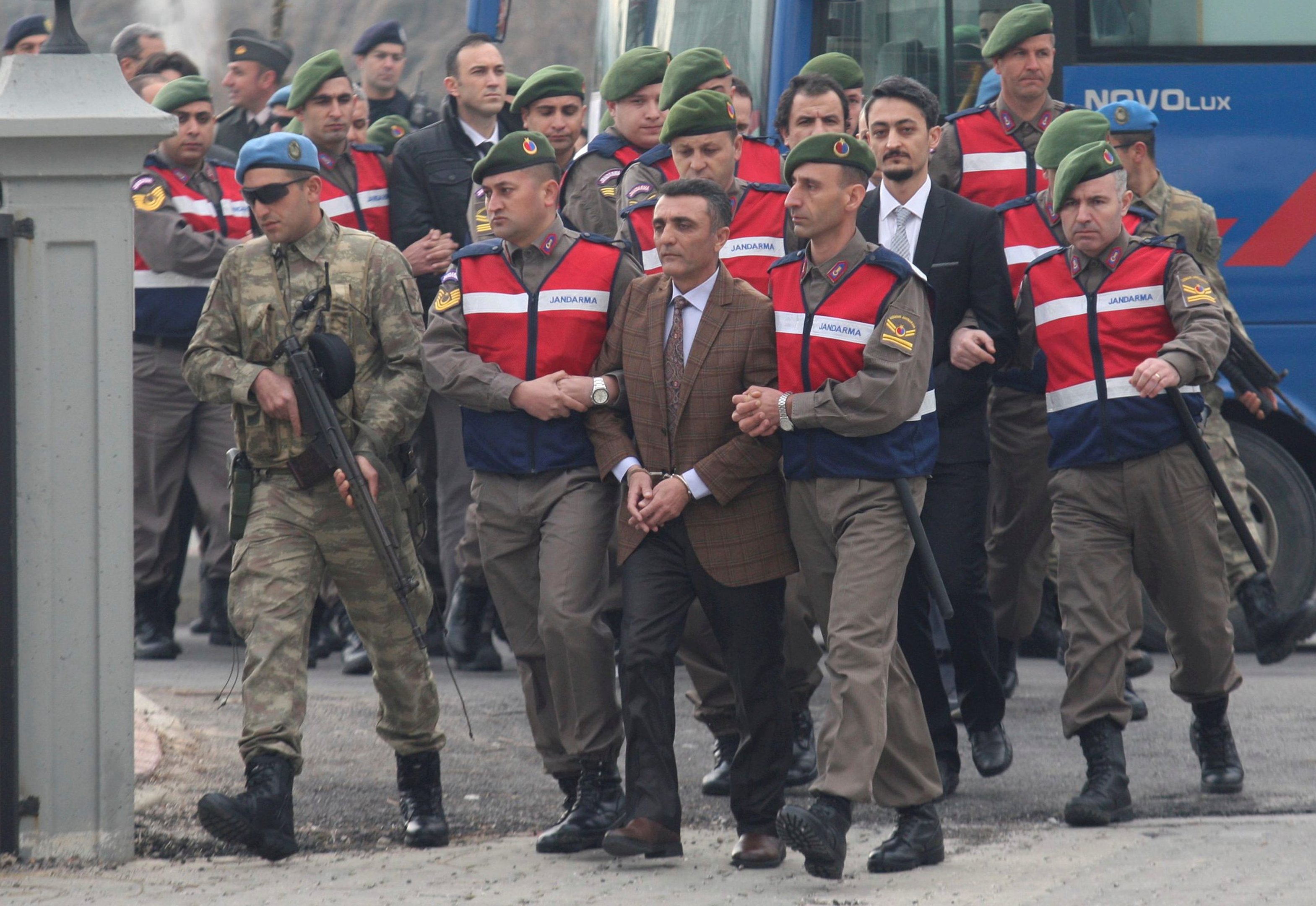 Turquia começa julgamento por tentativa de assassinato de Erdogan