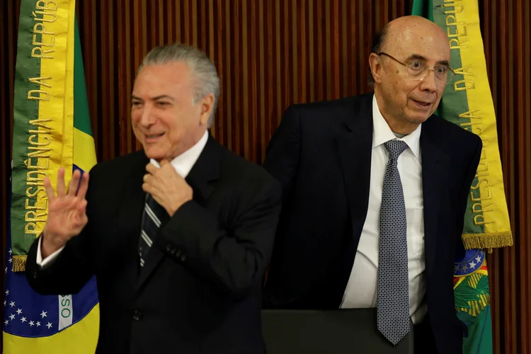 Temer e Meirelles: "Embora as medidas anunciadas ontem apontem na direção correta, são claramente insuficientes", disse um economista (Ueslei Marcelino/Reuters)
