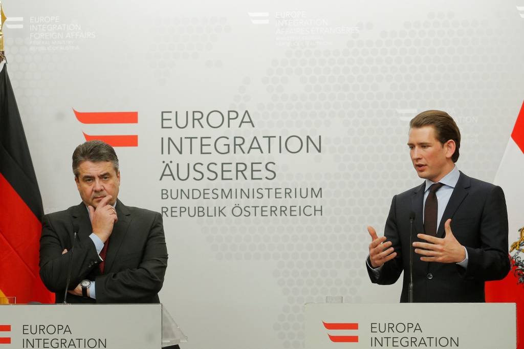 Alemanha e Áustria pedem integração na UE perante Brexit e Trump