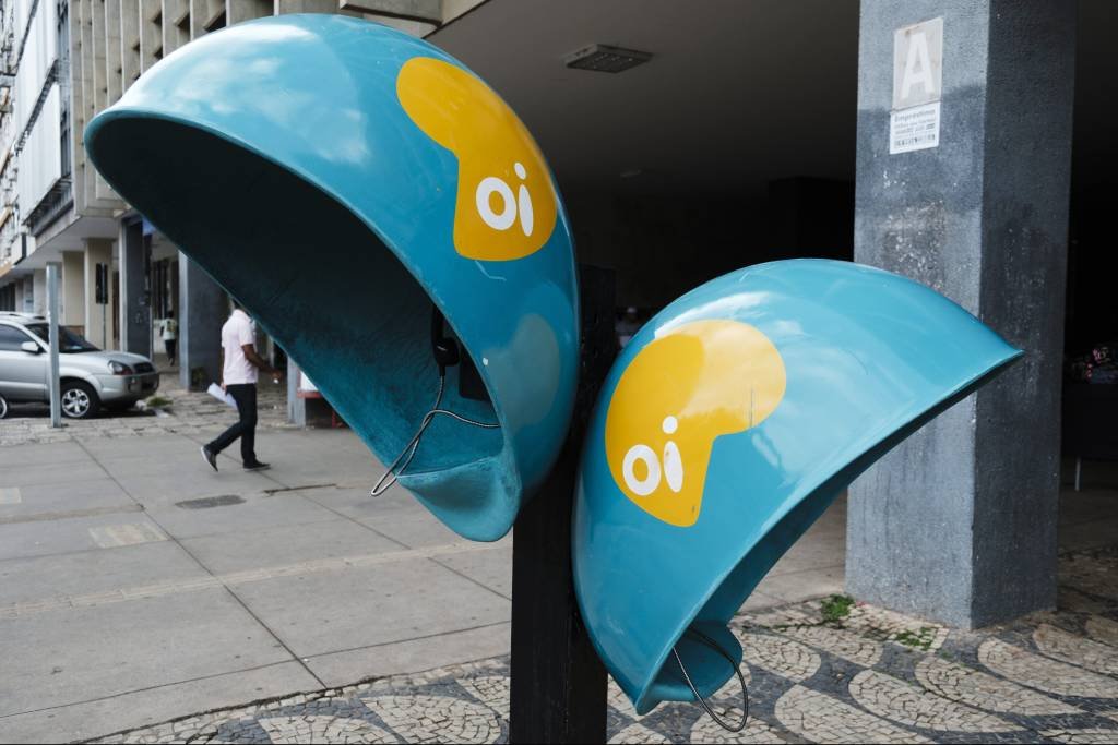 Oi: a Anatel também multou em R$ 8,82 mi a Brasil Telecom por infrações na telefonia fixa no RS (Gustavo Gomes/Bloomberg)