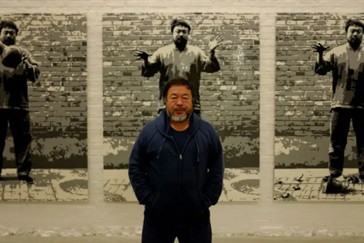 Ai Weiwei: "a paz sempre é temporária. Ninguém pode ter certeza de viver sempre em paz", disse o ativista (AFP)