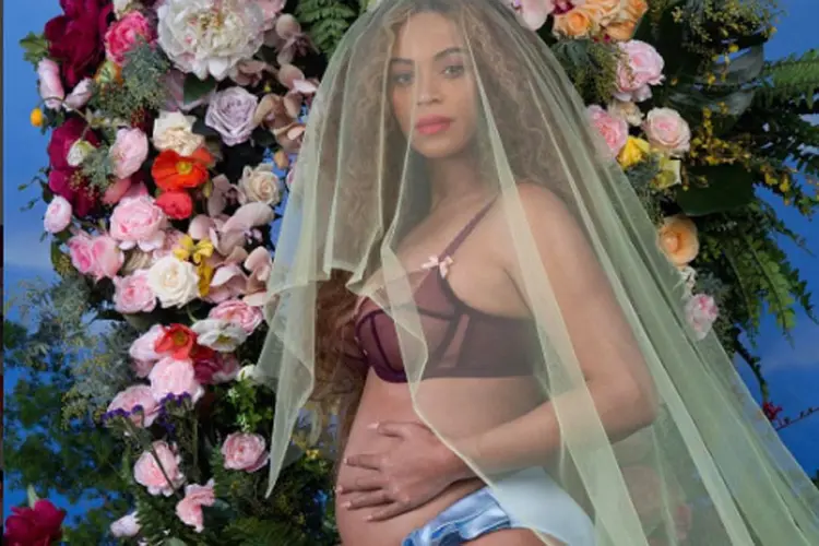 Foto postada por Beyoncé no Instagram ao anunciar sua gravidez de gêmeos (Instagram/Reprodução)