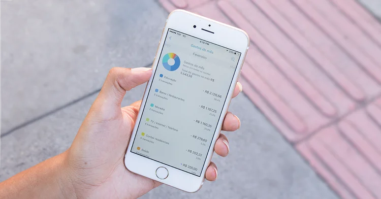 Usuários do app também têm pouca experiência com plataformas online de investimento (GuiaBolso/Divulgação)