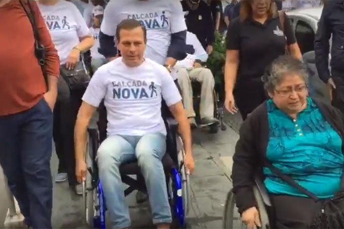 Doria quer táxi de luxo para transporte de deficientes