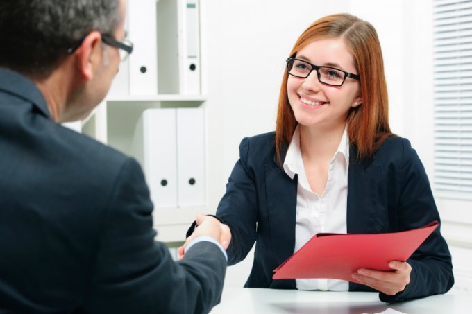 Como fazer uma proposta de salário irrecusável a um funcionário