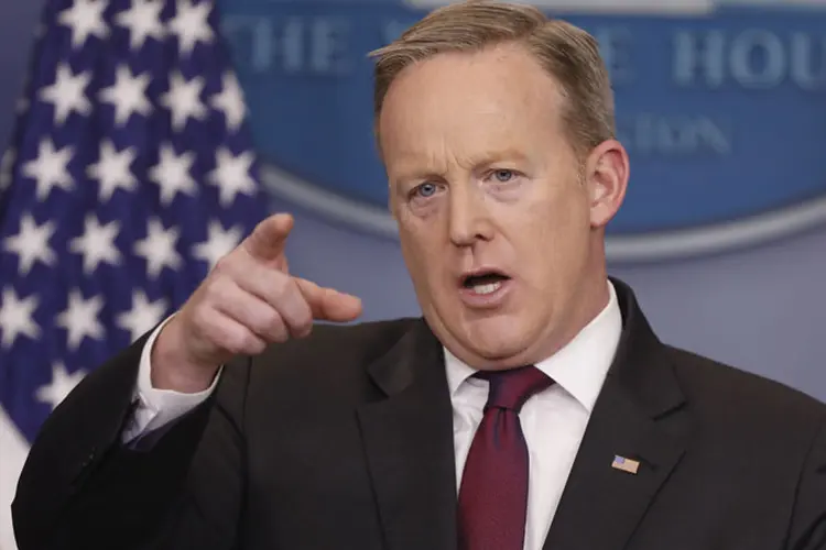 Sean Spicer: os comentários de Spicer, feitos durante o feriado judaico de Pessach, a Páscoa judaica, geraram críticas nas redes sociais e de alguns grupos em memória ao Holocausto (foto/Getty Images)