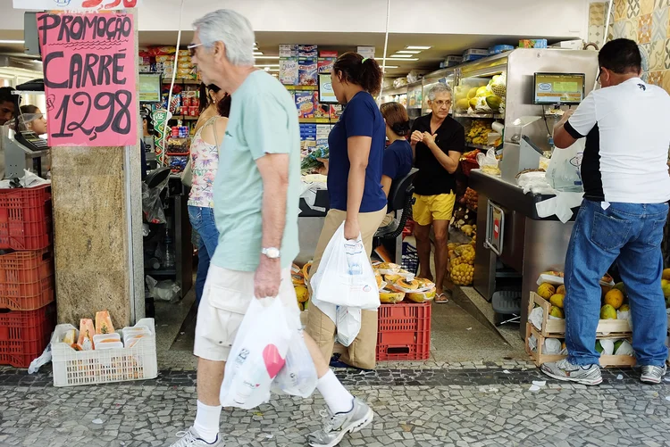 IPC-Fipe: principal peso sobre o resultado do mês foi exercido pelo grupo Alimentação (Mario Tama/Getty Images)