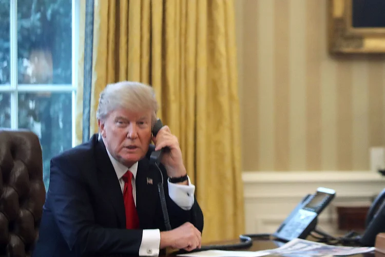 Trump: no sábado, Trump alegou, sem oferecer provas que o comprovassem, que o democrata Obama ordenou a instalação de escutas nos telefones da Trump Tower (Mark Wilson/Getty Images)