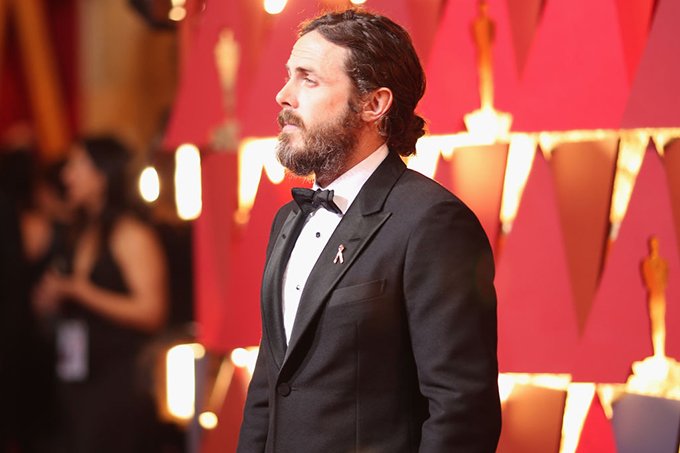 Casey Affleck desiste de apresentar prêmio em cerimônia do Oscar