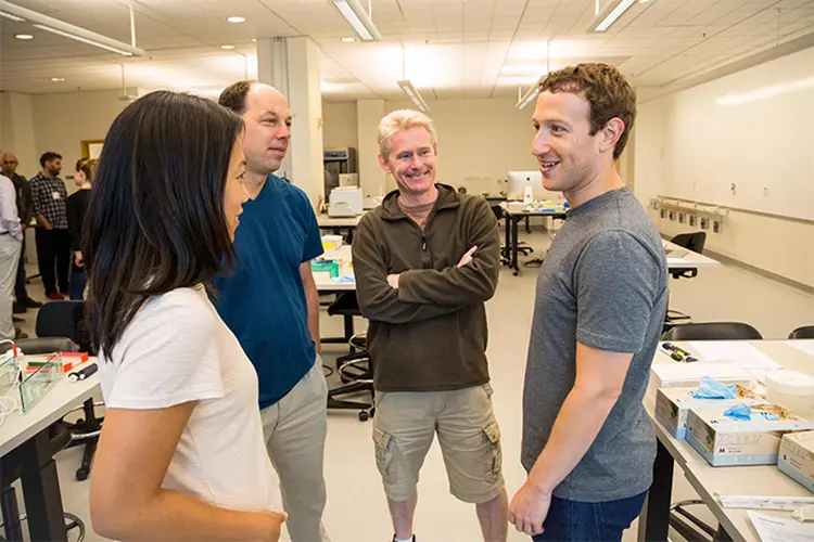 Mark Zuckerberg: CEO financiará pesquisas por meio de organização liderada pela esposa, Priscilla Zuckerberg (Facebook/Reprodução)