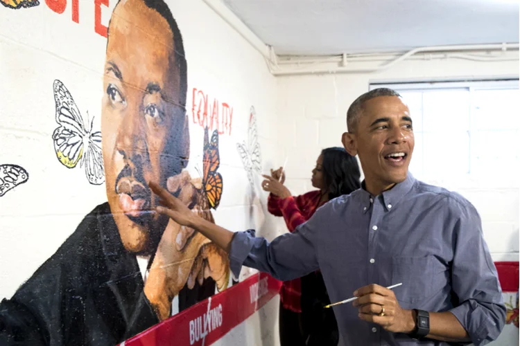 Barack Obama: ex-presidente dos EUA, democrata foi eleito um dos melhores líderes da história do país (MICHAEL REYNOLDS/Getty Images)