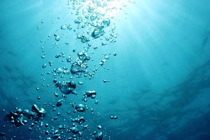 Mudança climática está acabando com oxigênio dos oceanos, diz relatório